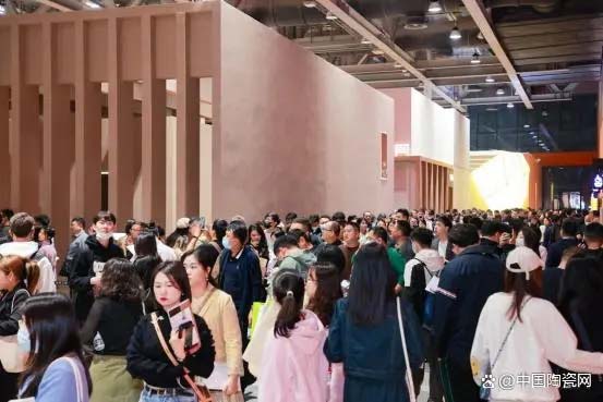 主办方发布-2024广州设计周"超级品牌+设计名师"联合策展「柏尔定制地板+覃思」