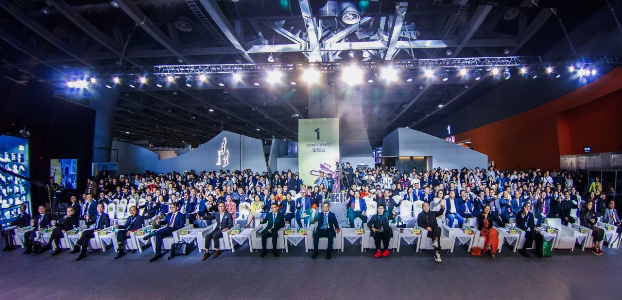 2025年12月，广州设计周，邀您共赴一场45万人次的设计产业人盛会！